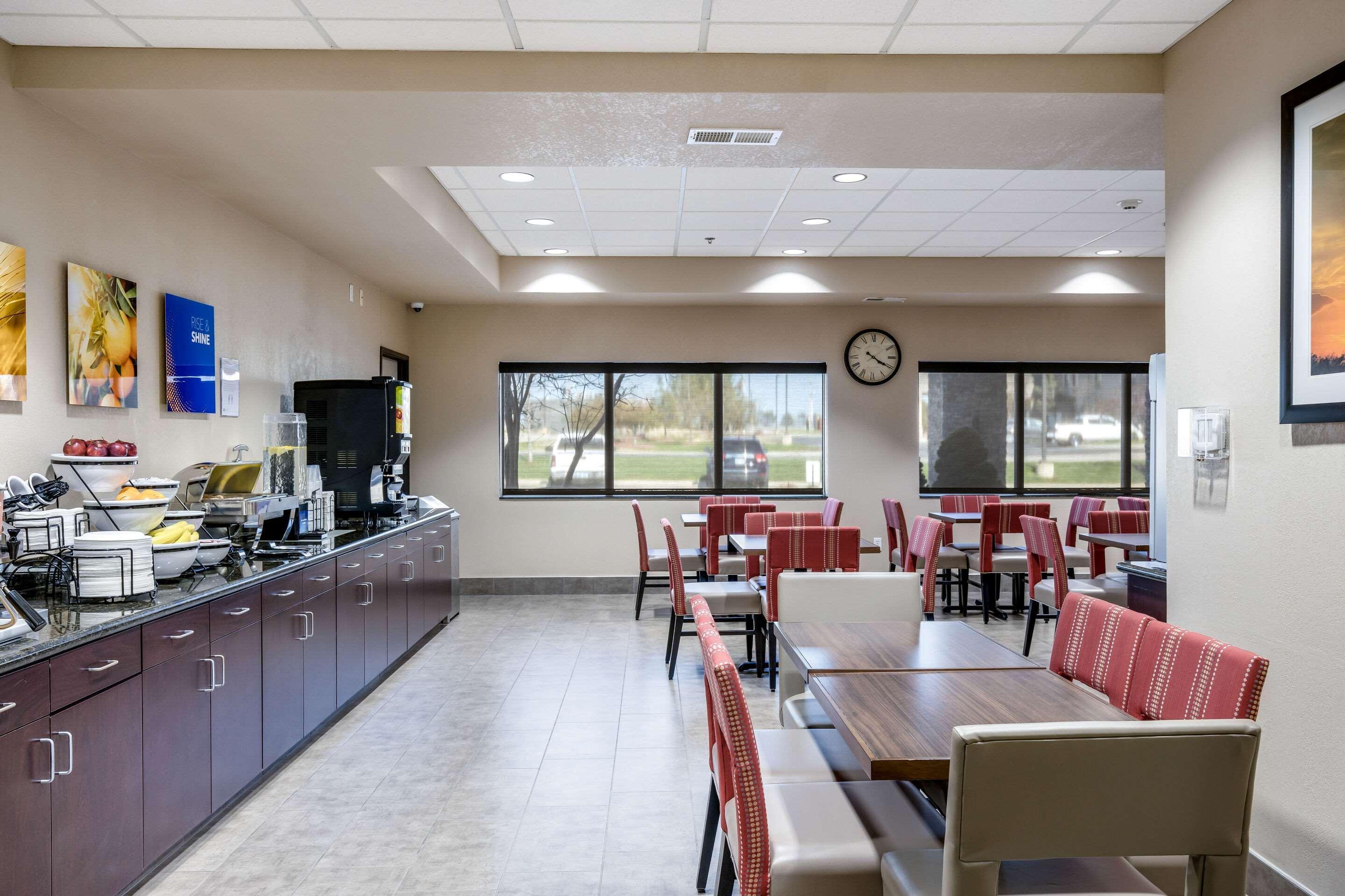 堪萨斯城-邦纳斯普林斯凯富酒店 Bonner Springs 外观 照片